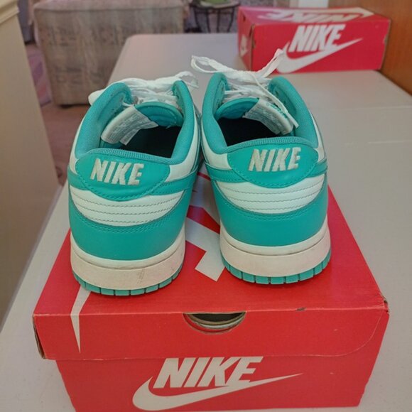 Size 11 - Nike Dunk Low Clear Jade - Picture 4 of 9